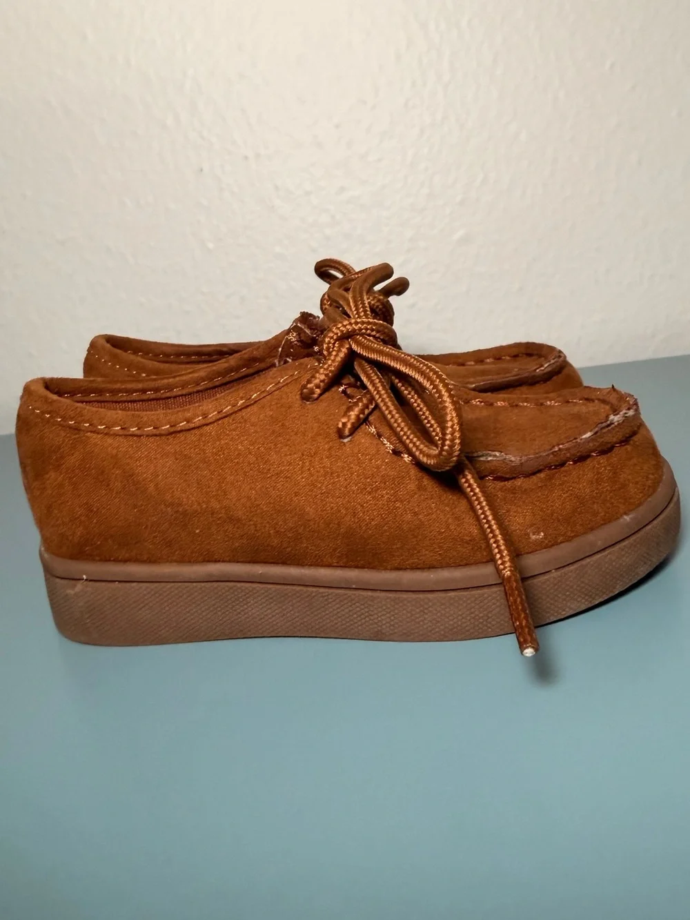 GAP soft suede